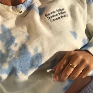 Summer Fridays Blue Tie Dye Sweatshrit